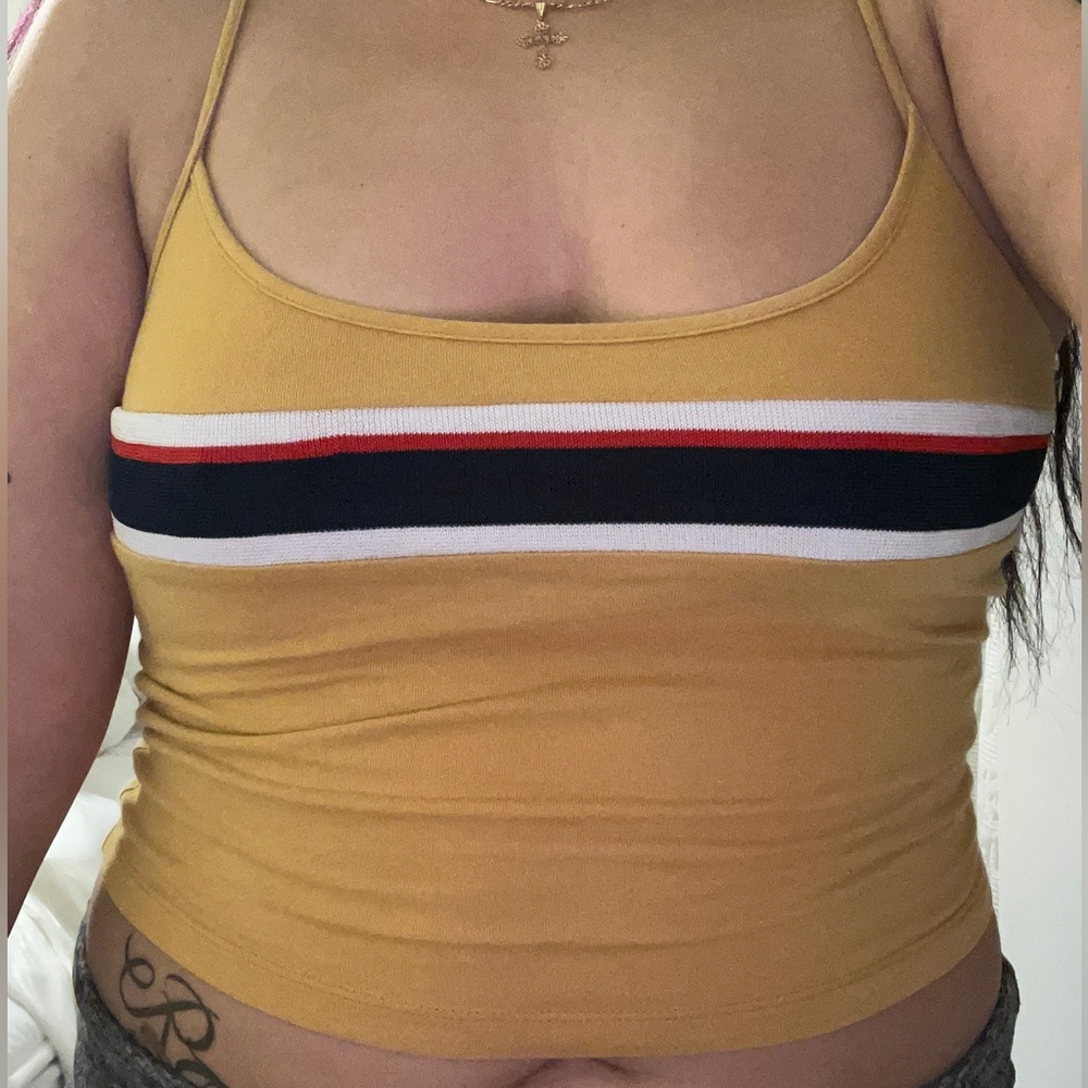 Cropped Spaghetti Strap.